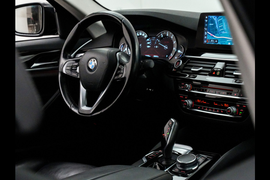 BMW 5 Serie 540i 340pk High Executive (leer,panodak,laser,harman kardon,sfeerverlichting,360)