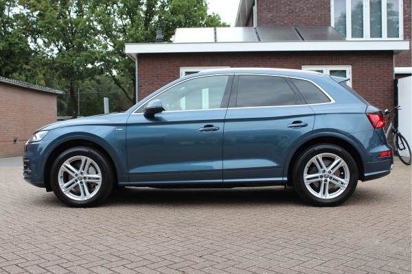 Audi Q5 2.0 TFSI quattr 3x S-Line ! Full Option ! 93 Dkm !