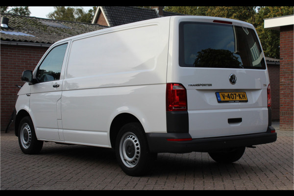 Volkswagen Transporter 2.0 TDI L1H1 Airco / Navi / Camera / dab / app 158Dkm!