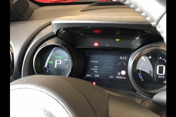 Toyota Yaris 1.5 Hybrid Style | Head up display, 17 inch, Smart Connect, Keyless, Lendensteun, Privacy glass, Stoel + Stuurverwarming