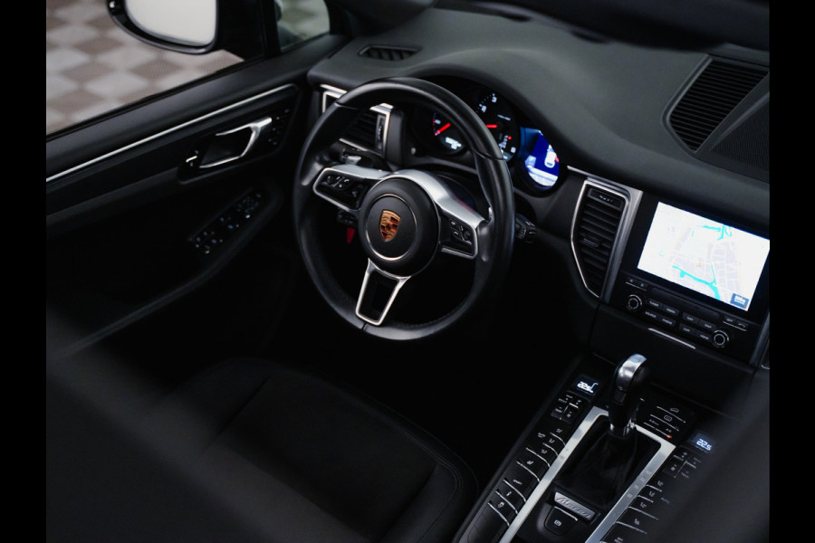 Porsche Macan 2.0 TURBO 255pk (panodak,leer,BOSE,LED,navi,360)