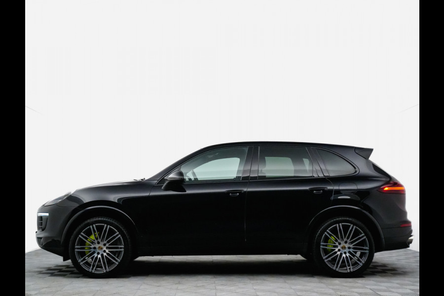 Porsche Cayenne 3.0 S E-Hybrid 416pk Platinum Edition Sport Chrono (panodak,matrix,360,bose,luchtvering)