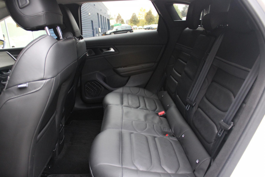 Citroën C5 X 1.6 PHEV 225PK AUTOMAAT HYBRID SHINE |NAVIGATIE |19'' TWO TONE LICHTMETALEN VELGEN|ELEKTRISCHE ACHTERKLEP | LEDEREN BEKLEDING | ELEKTRISCH VERSTELBARE VOORSTOELEN MET GEHEUGEN | CAMERA | DODEHOEK BEWAKING | STOEL/STUUR VERW. | DRAADLOZE TELEFOON LADER | APPLECARPLAY/ANDROID AUTO|FULL LED KOPLAMPEN|