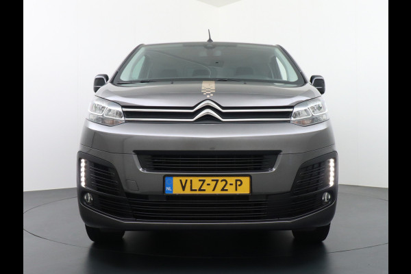 Citroën Jumpy 2.0HDI 145pk XL 3Pers. NAVI-Connect-7" Apple Android Carplay Mirror Screen Airco PDC-a+v Cruise DAB+ BordHerkenning WiFi-vb. 250 Driver-Attenstion-Alert Centr.Vergr+ab. ESP ASR Hill-Assist A-klep USB Regen+Licht-Sensor Dodehoeksensor Mistlampen SpoorAssist El.Spiegels+inklapbaar+Verwarmd ESP Voor+A-Ruit-verwarmd+Wisser 51.000 nieuw (incl btw/bpm) ! 370Nm/2.000trpm !