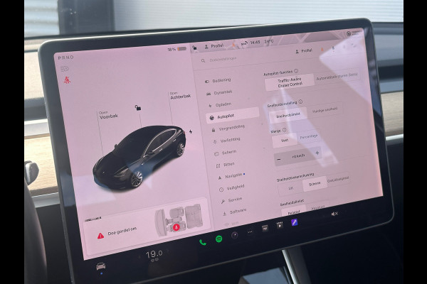 Tesla Model 3 Long Range AWD 75 kWh Dual Motor Autopilot