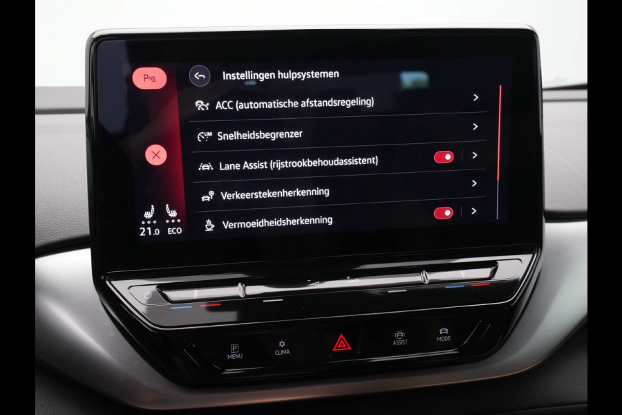 Volkswagen ID.4 First 77 kWh Navigatie Leder Trekhaak Camera 172