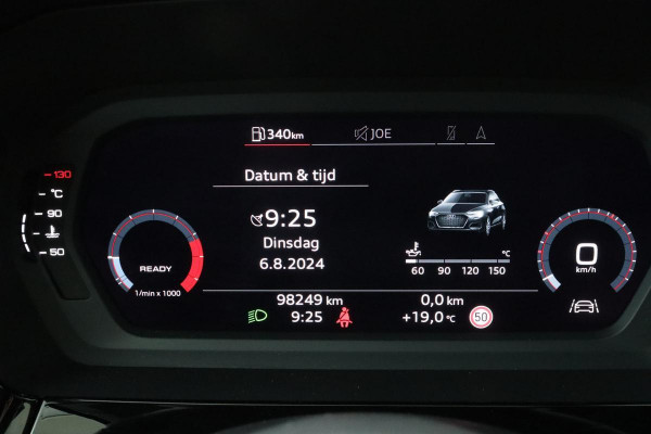 Audi A3 30 TFSI Business Edition | Carplay | Navigatie | Full LED | Virtual Cockpit | Climate control | PDC | Cruise control