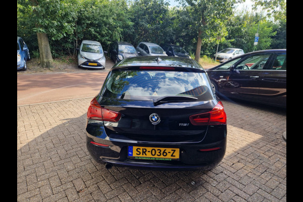 BMW 1-serie 116i Executive | 1E EIGENAAR | 12 MND GARANTIE | NAVI | NL AUTO | CRUISE |