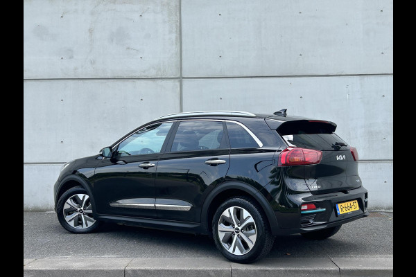 Kia e-Niro ExecutiveLine 64 kWh | Automaat | Cruise | Leder | Stoelverkoeling | Camera | JBL | Sensoren | Schuif-Kanteldak |