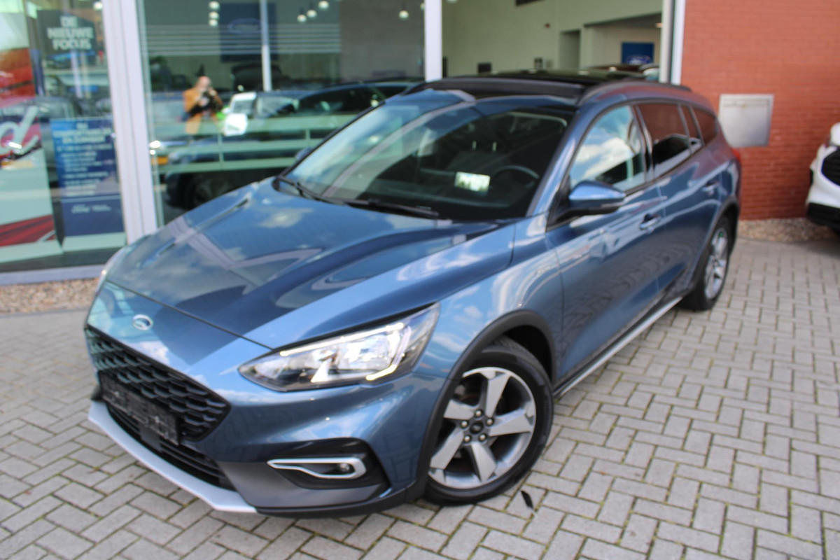 Ford Focus Wagon 1.0 EcoBoost Active Business 125pk | Panoramadak | Winterpack | B&O Play | Elek. Achterklep | Sync 3 Navigatie |