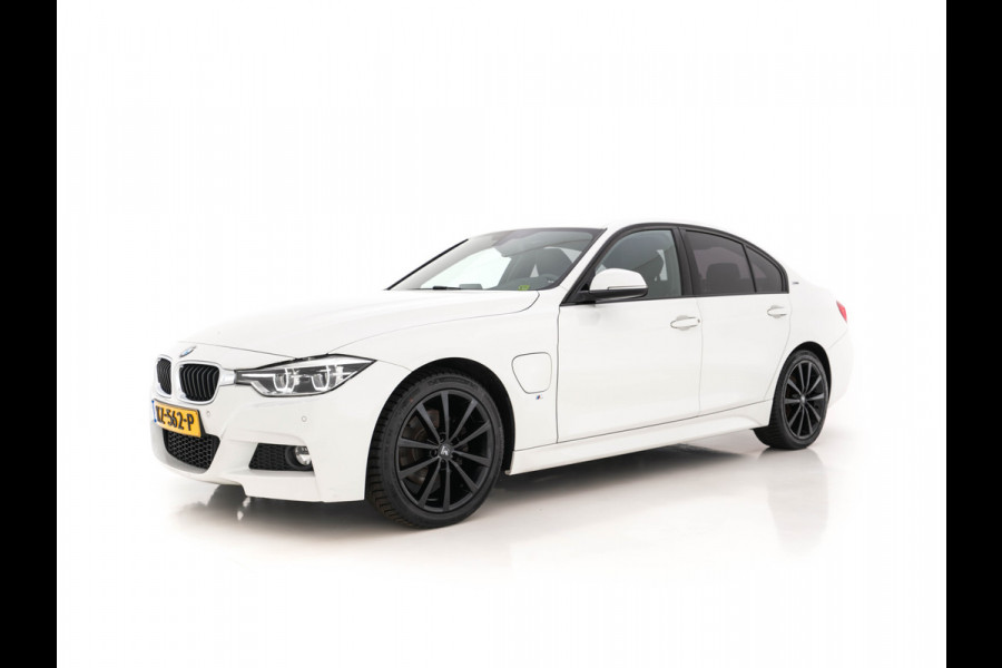 BMW 3-serie 330e Centennial Executive M-Sportpack Aut. *FULL-LED | ALCANTARA-MICROFIBRE | NAVI-FULLMAP | ECC | PDC | CRUISE | SPORT-SEATS | 18''ALU*