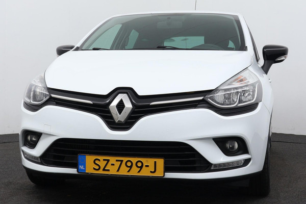 Renault Clio 0.9 TCe Limited (NAVIGATIE, PARKEERSENSOREN, CRUISE, 1e EIGENAAR, GOED ONDERHOUDEN)