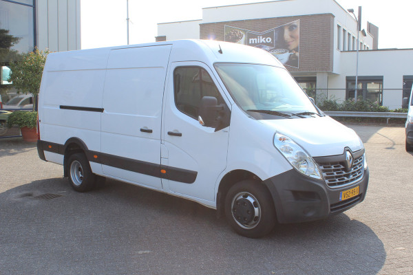 Renault Master T35 2.3 dCi 145 pk L3H2 DL RWD 3500 kg Trekhaak, Airco, Navigatie met Camera