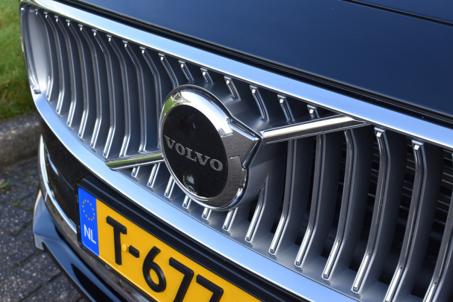 Volvo V90 T6 350PK Long Range Automaat AWD Ultimate Bright | Massage | Luchtvering | Trekhaak | Stoelkoeling | B&W | Panodak | ACC | Blis