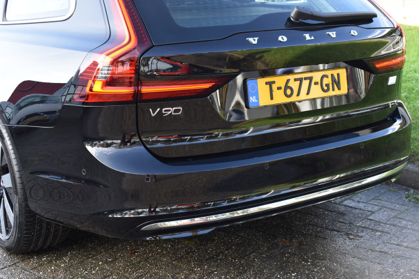 Volvo V90 T6 350PK Long Range Automaat AWD Ultimate Bright | Massage | Luchtvering | Trekhaak | Stoelkoeling | B&W | Panodak | ACC | Blis