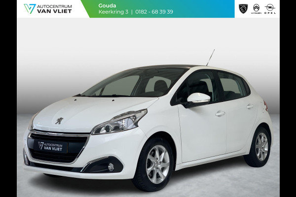 Peugeot 208 1.2 PureTech Style | Navigatie | Parkeersensoren Achter | Panoramadak | Cruise Control |