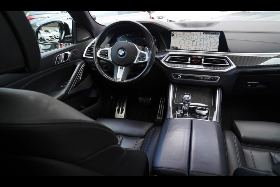 BMW X6 XDrive40i High Executive | Panorama | 360cam | Carbon | Adaptieve cruise control | Kristallen pook | 22 inch | Dealer onder