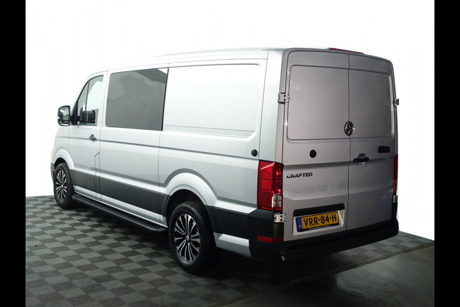 Volkswagen Crafter 35 2.0 TDI L3 Highline DSG Automaat Dubbel Cabine I Euro 6 I Navi I Camera I Massage stoelen I LMV