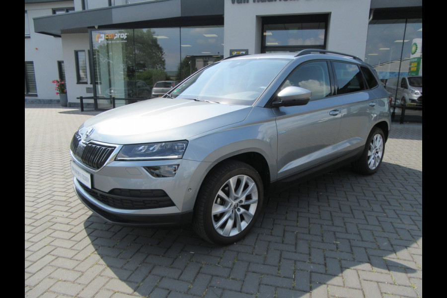 Škoda Karoq 1.5 TSI DSG Style, Navigatie, Camera, Trekhaak