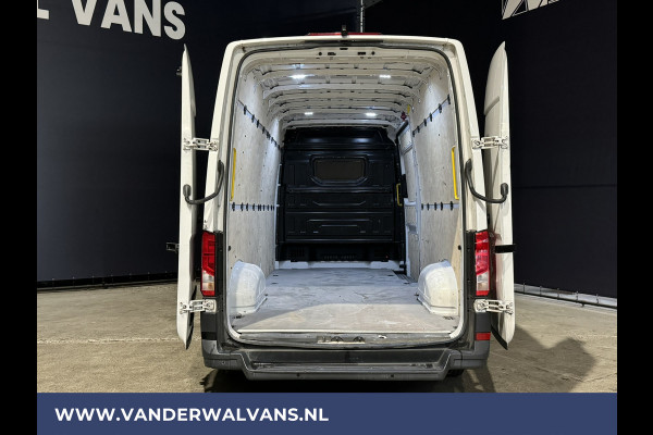 Volkswagen Crafter 2.0 TDI 141pk L4H3 L3H2 Euro6 Airco | Navigatie | Camera | Apple Carplay Android Auto, Parkeersensoren