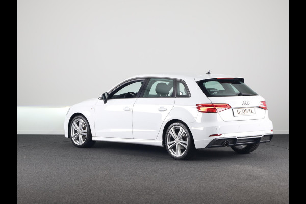 Audi A3 Sportback 30 TFSI Sport S Line Edition 116 pk S-tronic | Navigatie | Parkeersensoren achter | Cruise control | LED koplampen | S-Line |