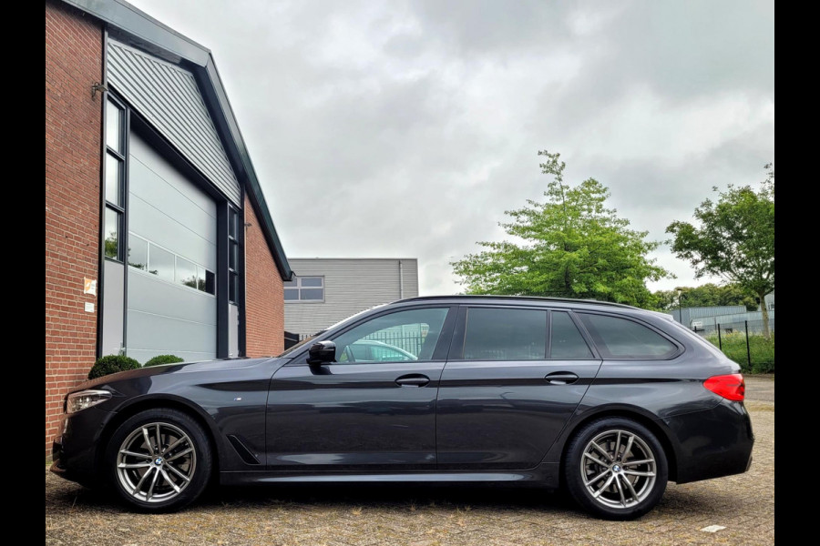 BMW 5 Serie Touring 520i M-sport, Radar, Adaptive Cruise, Haak, Virtual Cockpit (1e eig. NL BTW-auto)