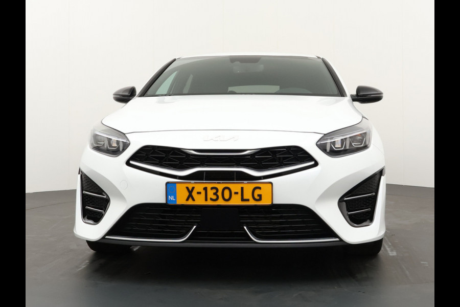 Kia ProCeed 1.5 T-GDi GT-Line LED Koplampen - Adaptief Cruise Control - Navigatie- Climate Control - Apple/Android Carplay - Fabrieksgarantie tot 14-12-2030