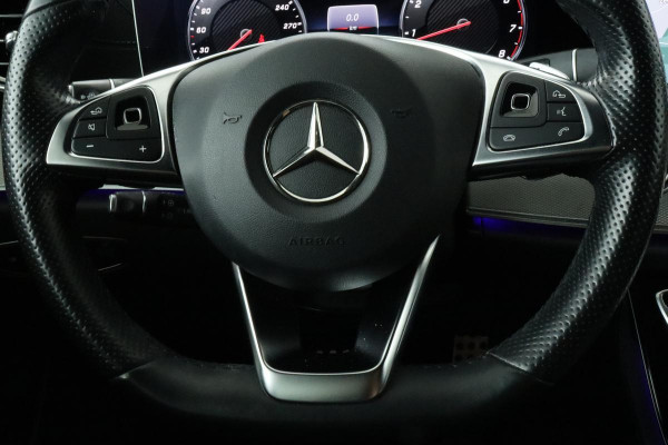 Mercedes-Benz E-Klasse 200 AMG | Stoelverwarming | Widescreen | Trekhaak | Camera | Navigatie | Half leder | Cruise control | Park Assist | Climate control