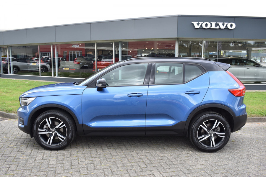 Volvo XC40 T4 AWD 190PK Automaat R-Design | 360 Camera | 18 "LMV | Stoelverwarming | Blis | Stuurverwarming