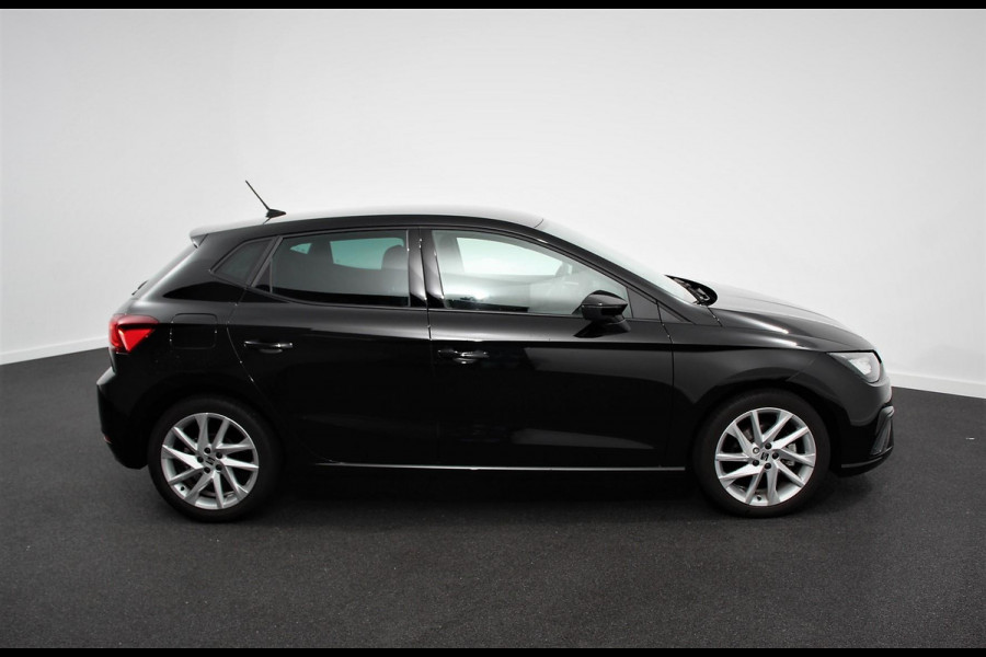 Seat Ibiza 1.0 TSI 116pk DSG FR Facelift model 2021! | Navigatie | Apple Carplay/Android Auto | Adaptive Cruise Control | Virtual Cockpit | Camera | Dab