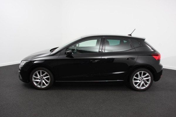 Seat Ibiza 1.0 TSI 116pk DSG FR Facelift model 2021! | Navigatie | Apple Carplay/Android Auto | Adaptive Cruise Control | Virtual Cockpit | Camera | Dab