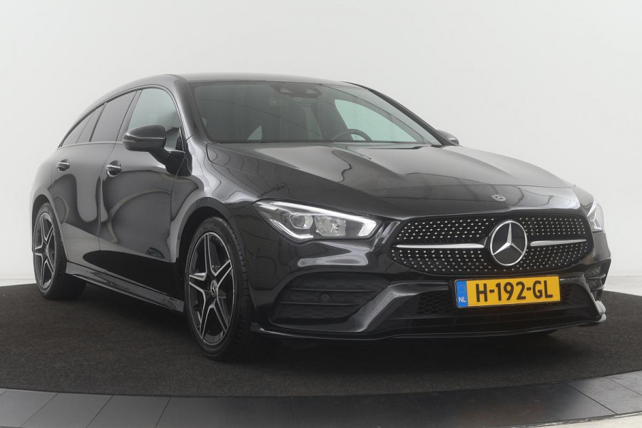 Mercedes-Benz CLA-Klasse 200 AMG | Carplay | Stoelverwarming | Trekhaak | Widescreen | DAB+ | Camera | Navigatie | Park Assist | Full LED