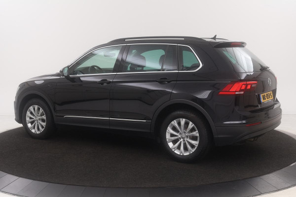 Volkswagen Tiguan 1.4 TSI Comfortline | DSG | Stoelverwarming | Trekhaak | Navigatie | Climate control | Cruise control | PDC | Bluetooth