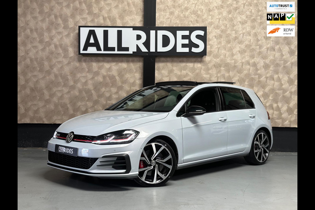 Volkswagen Golf 2.0 TSI GTI Performance | pano | Remus | virtual | CarPlay | camera