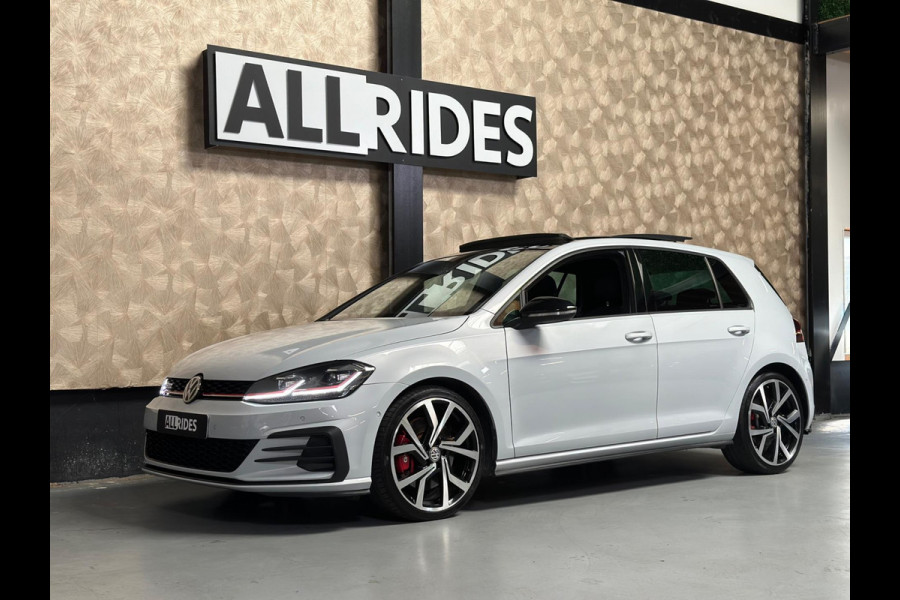 Volkswagen Golf 2.0 TSI GTI Performance | pano | Remus | virtual | CarPlay | camera