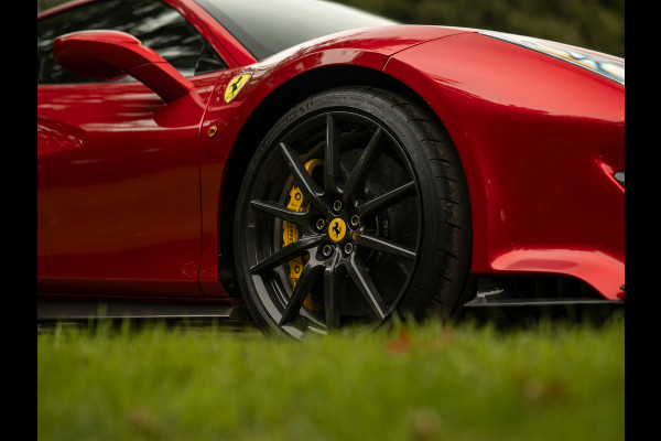 Ferrari 488 Pista | Atelier Car | Rosso Fuoco | Full carbon! | New condition | Carbon wheels