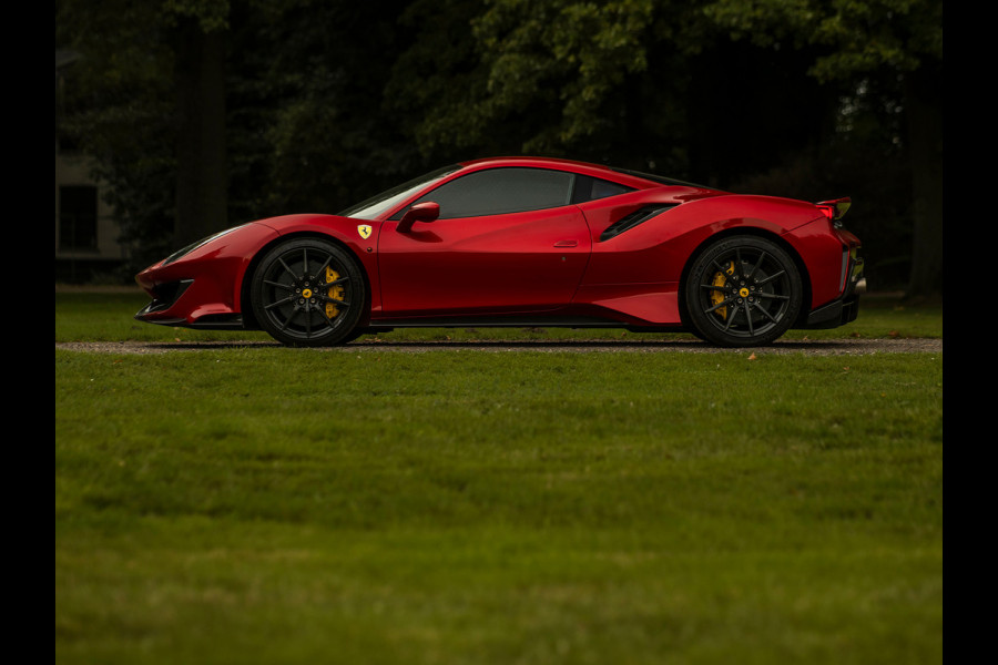 Ferrari 488 Pista | Atelier Car | Rosso Fuoco | Full carbon! | New condition | Carbon wheels