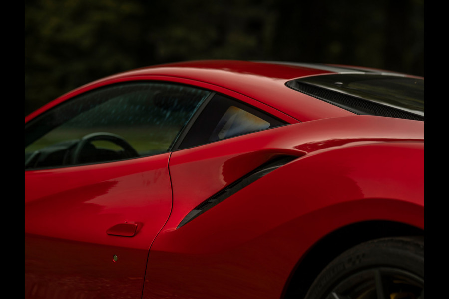 Ferrari 488 Pista | Atelier Car | Rosso Fuoco | Full carbon! | New condition | Carbon wheels