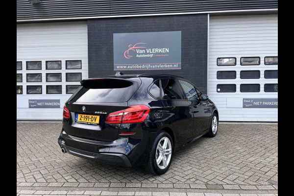 BMW 2 Serie Active Tourer 225xe PLUG-IN M-PAKKET High Executive