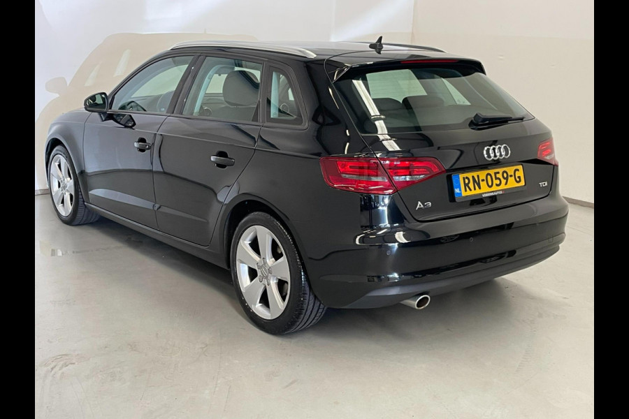 Audi A3 Sportback 1.6 TDI / Aut / Adaptive Cruise / Navi / Stoelverwarming