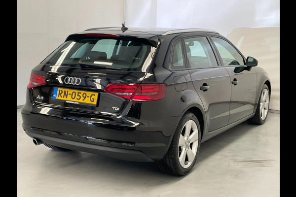 Audi A3 Sportback 1.6 TDI / Aut / Adaptive Cruise / Navi / Stoelverwarming