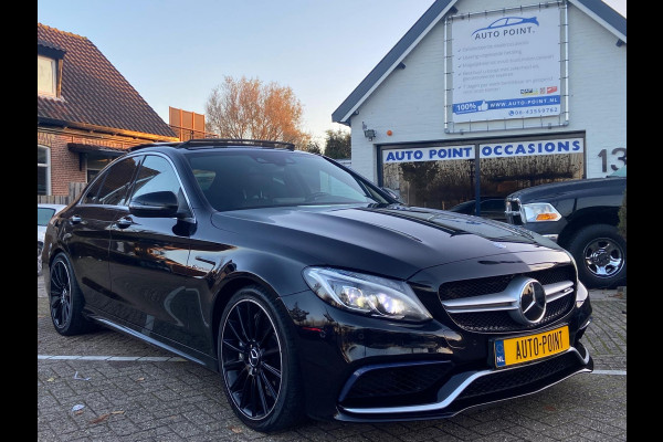 Mercedes-Benz C-Klasse 63 AMG V8 BITURBO PANO/HEADUP/BURMESTER/SFEER