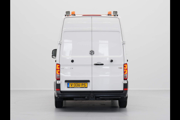 Volkswagen Crafter 35 2.0 TDI 177pk L3H3 Comfortline Navigatie Trekhaak Voorruit Verwarming Comfortstoel