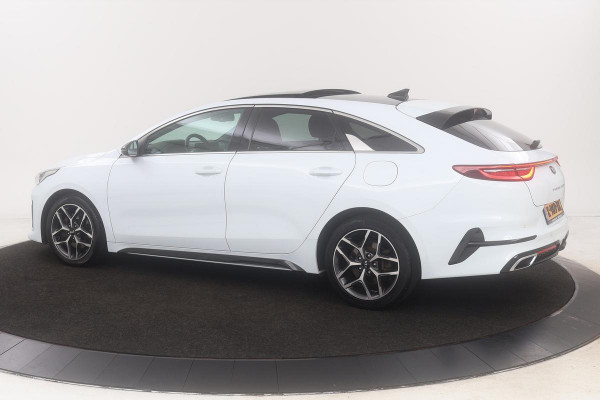 Kia ProCeed 1.5 T-GDi MHEV GT-Line | Panoramadak | Carplay | Navigatie | Camera | DAB | Cruise control | Climate control | PDC | Getint glas