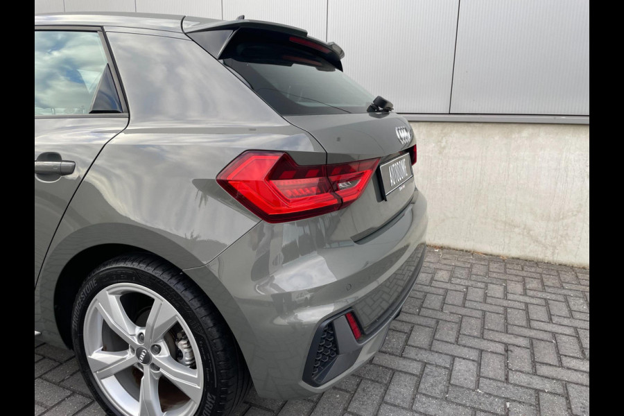 Audi A1 Sportback 35 TFSI | 3x S Line | Matrix | Alcantara