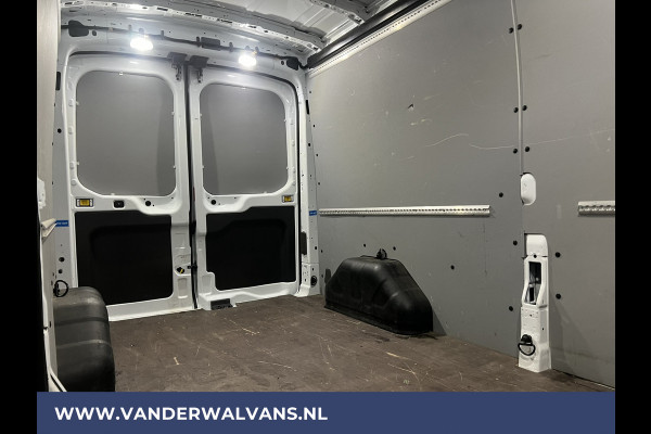 Ford Transit 2.0 TDCI 130pk L3H2 Euro6 Airco | Navigatie | Apple Carplay | LED | Cruisecontrol Android Auto, Verwarmde voorruit, Stoelverwarming, Parkeersensoren, Bijrijdersbank