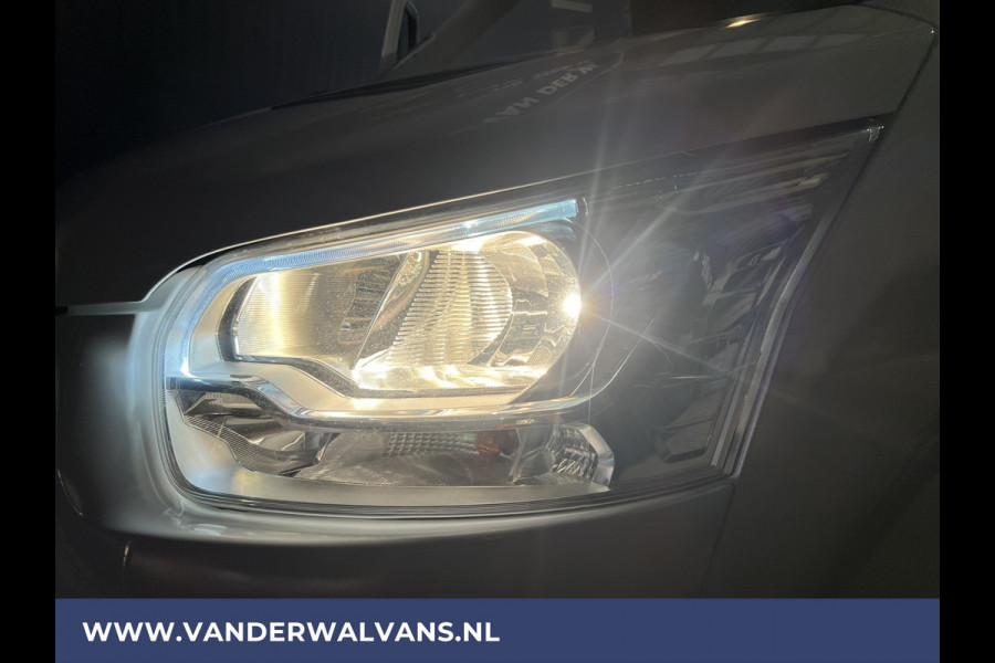 Ford Transit 2.0 TDCI 185pk L3H2 Euro6 Airco | Camera | Apple Carplay | LED | Cruisecontrol Android Auto, Parkeersensoren, Verwarmde voorruit, Stoelverwarming, Bijrijdersbank