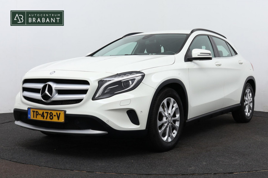 Mercedes-Benz GLA 180 Premium Plus(Goed OndH, Navi Groot, Trekhaak, Parkeerhulp V+A, StoelV, Sportstoelen, Cruise Con, Etc)