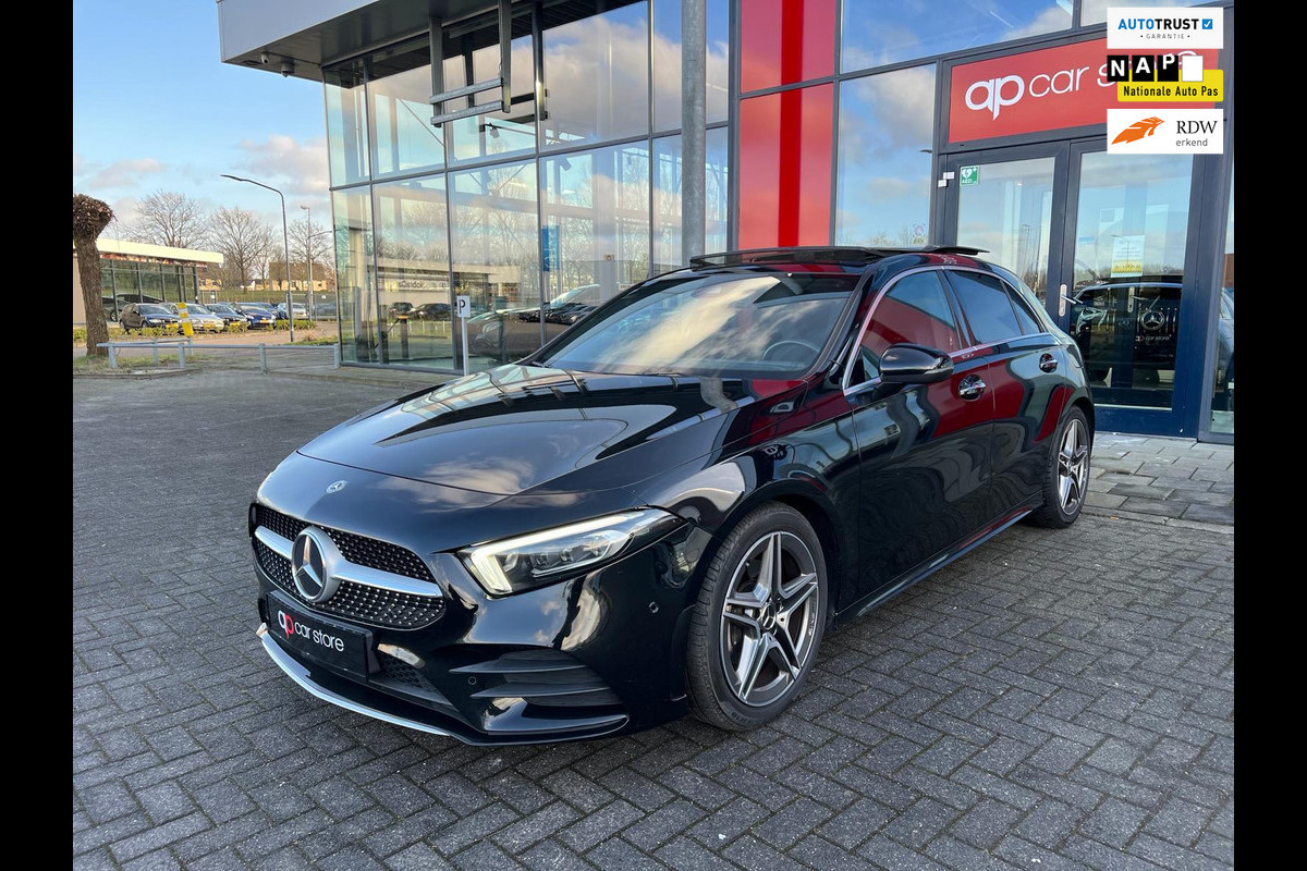 Mercedes-Benz A-Klasse 200 d Premium Plus AMG Panorama Ambiance verlichting