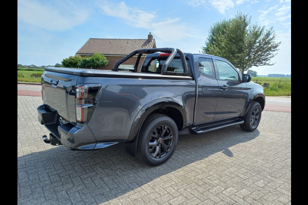 Isuzu D-max Extended Cab V-Cross Automaat 163 Pk 3,5T Trekvermogen STOCK